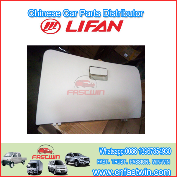 LIFAN S5306600B32 Caja de herramientas