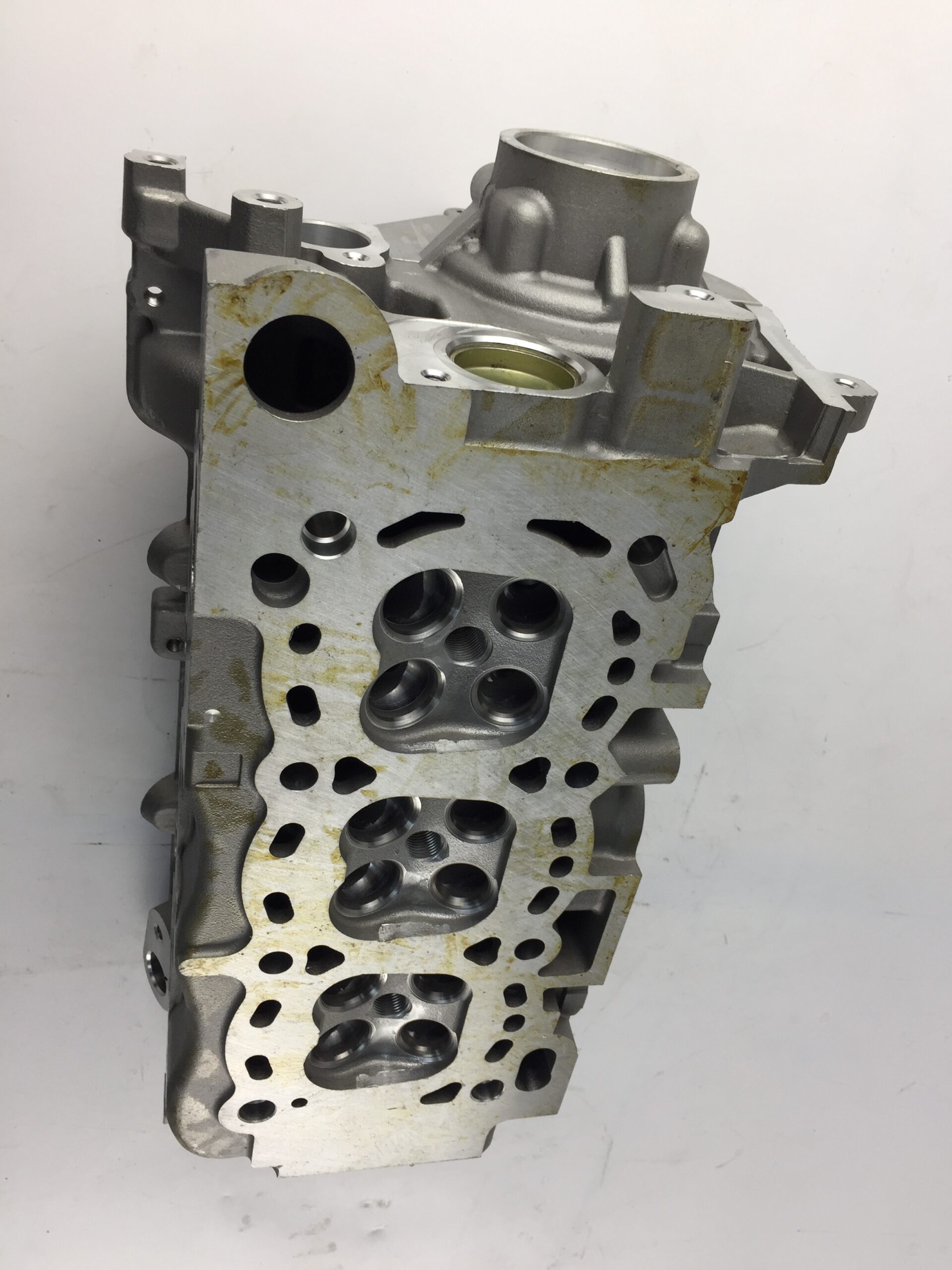 372-1003010  CHERY QQ 372 CYLINDER HEAD