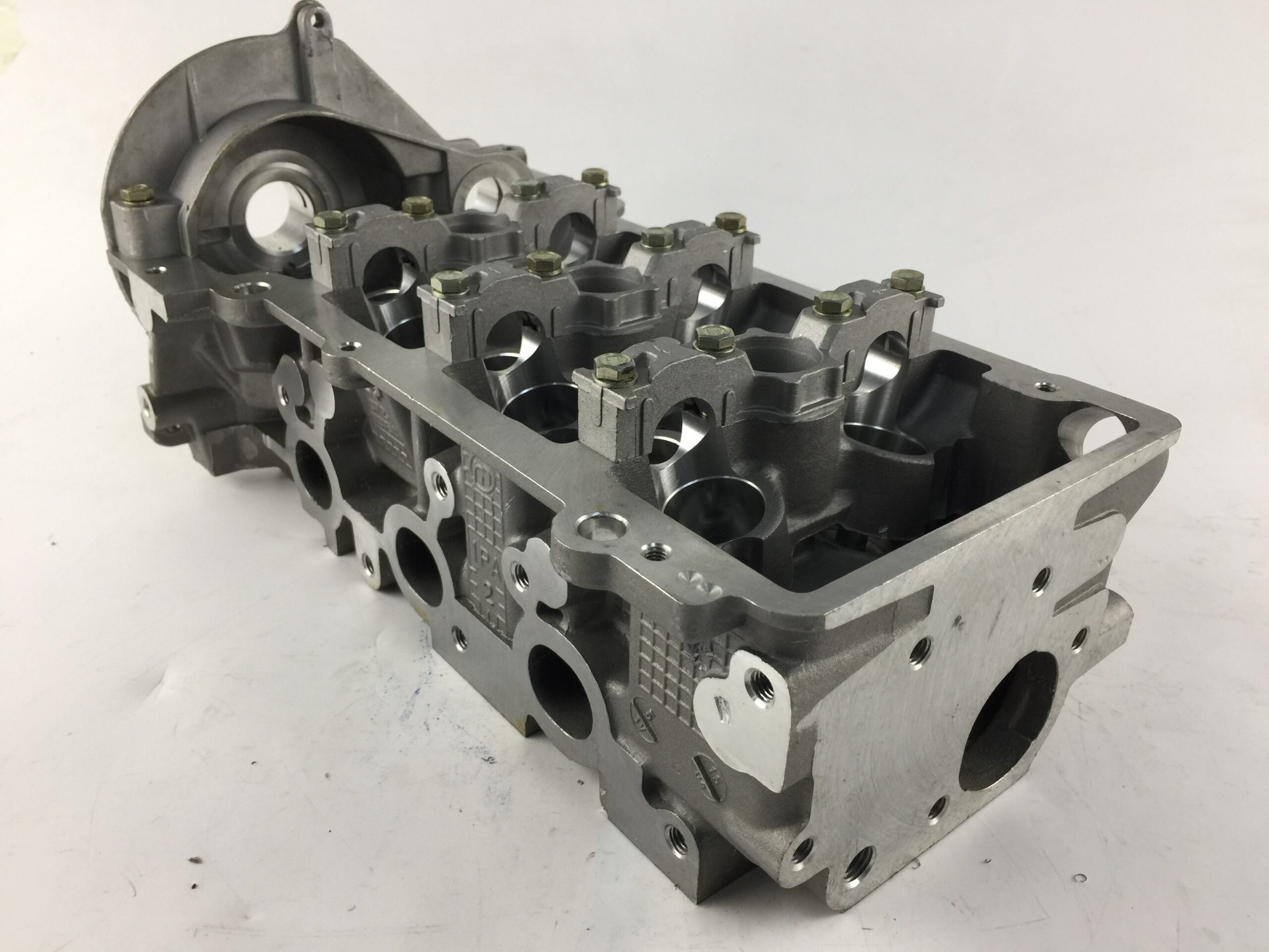372-1003010  CHERY QQ 372 CYLINDER HEAD