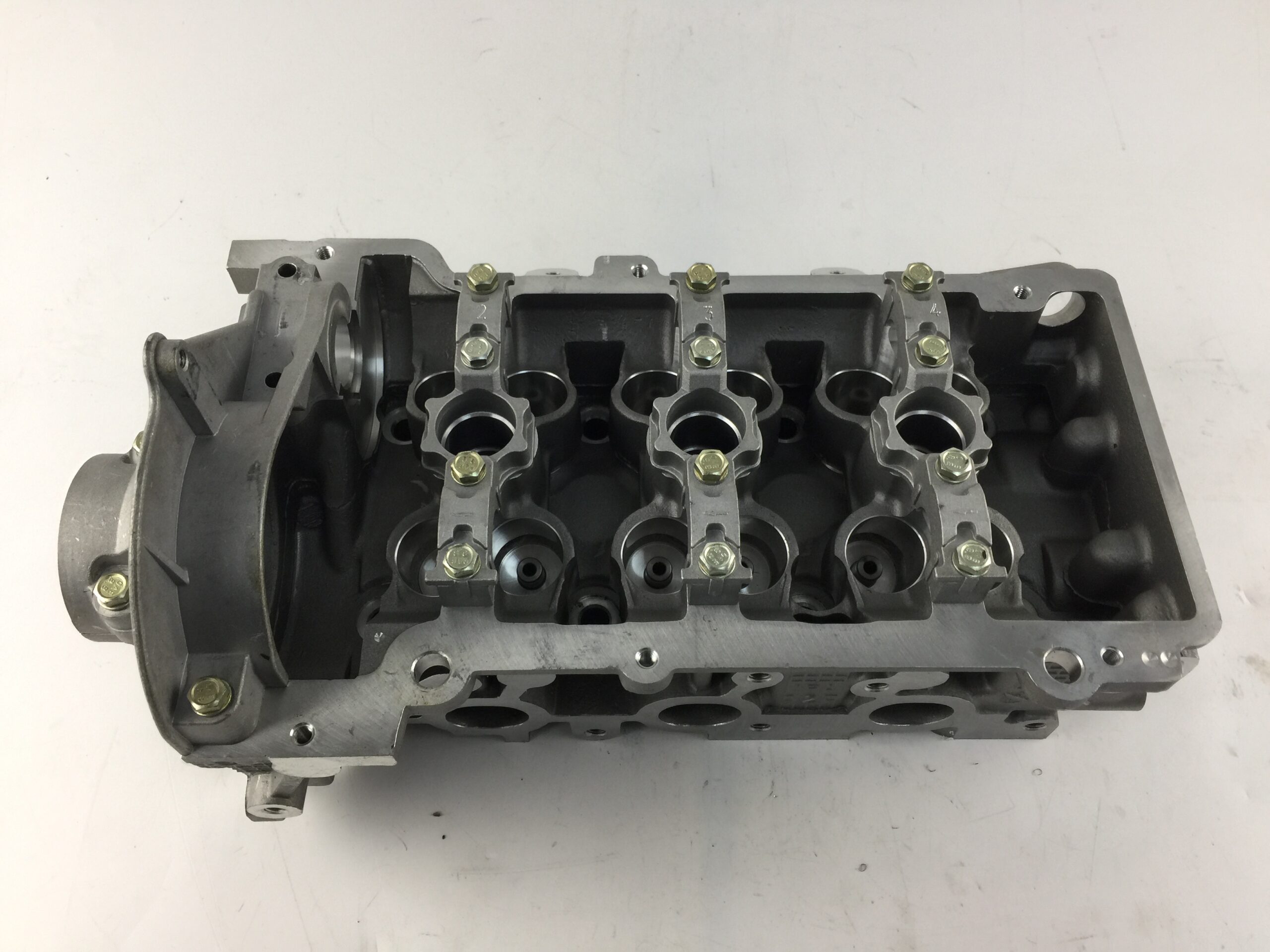 372-1003010  CHERY QQ 372 CYLINDER HEAD